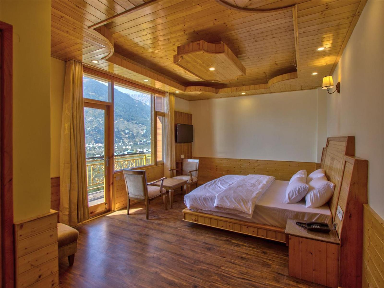 Golden Peak Manali Hotel Eksteriør billede