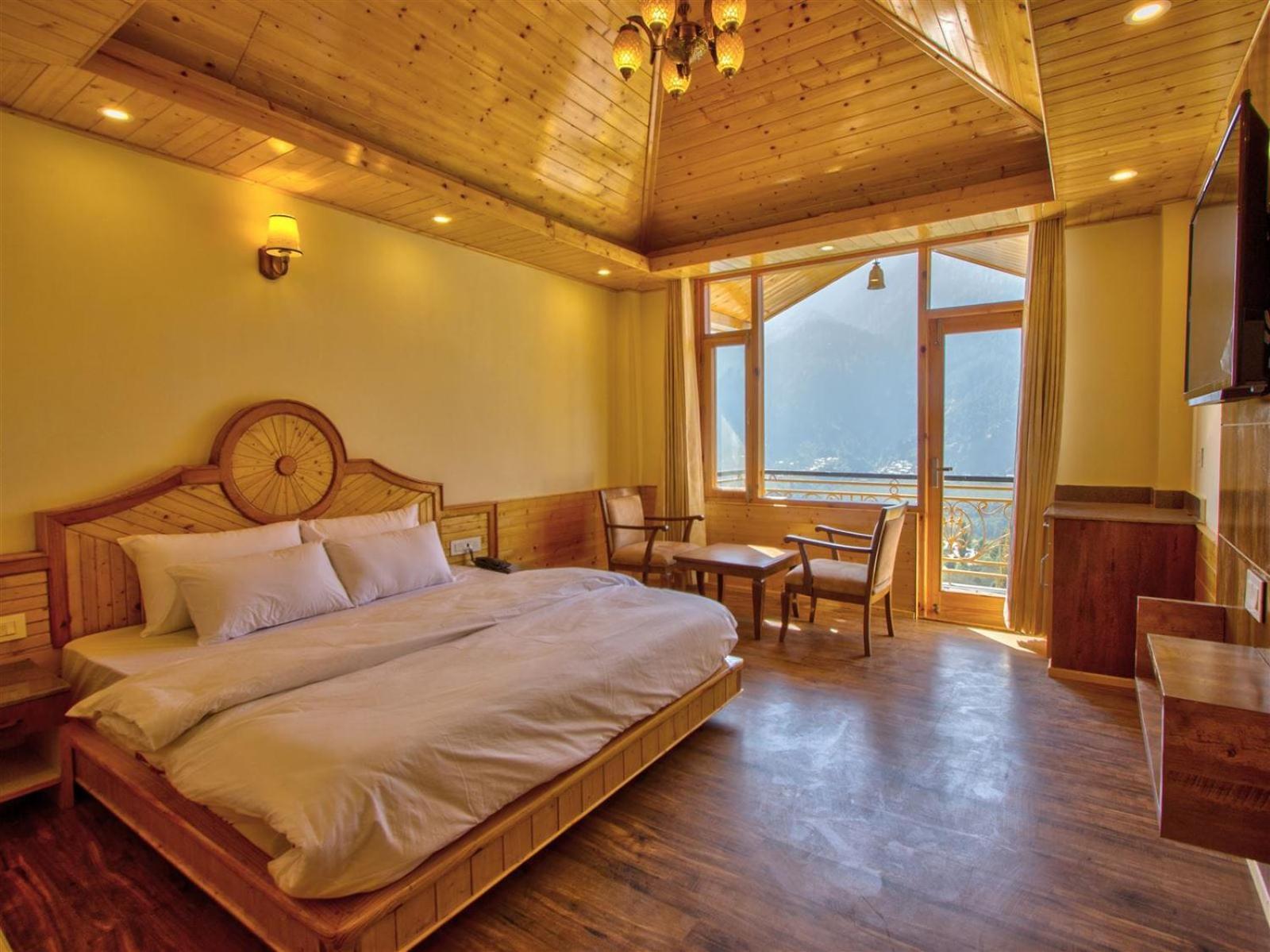 Golden Peak Manali Hotel Eksteriør billede