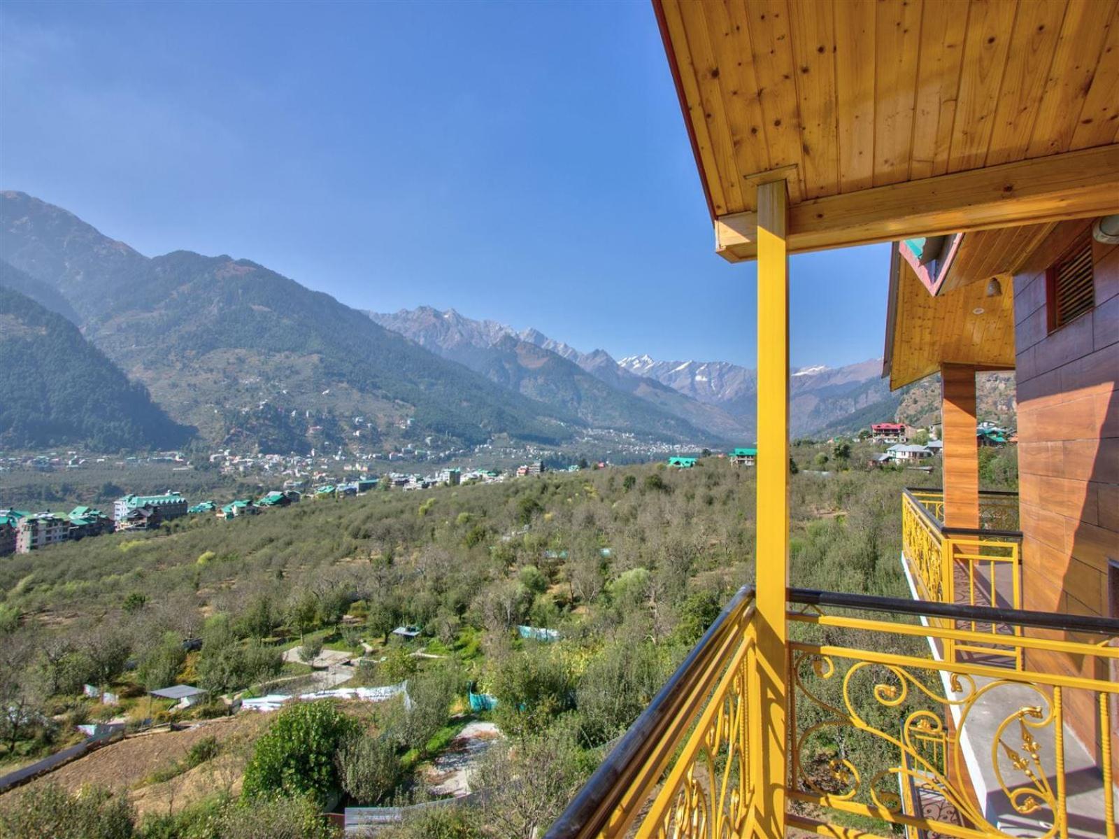 Golden Peak Manali Hotel Eksteriør billede